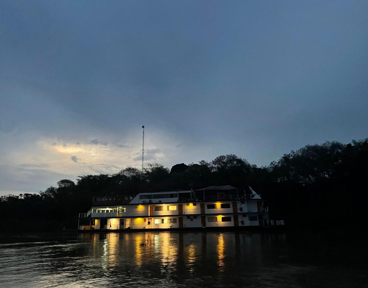 Southwild Jaguar Suites (Pantanal)  Flotel Prices 2023/24 - Rainforest  Cruises