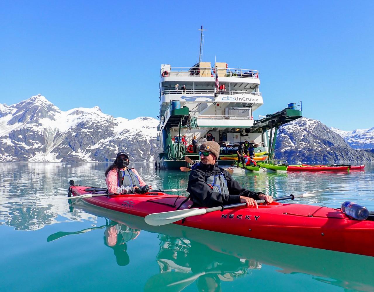 Birding Alaska, Bird Watching Alaska, Birding North America, Naturalist Journeys, Wildlife Tour, Wildlife Photography, Ecotourism, Specialty Birds, Endemic Birds, Birding Hotspot, Whale Watching